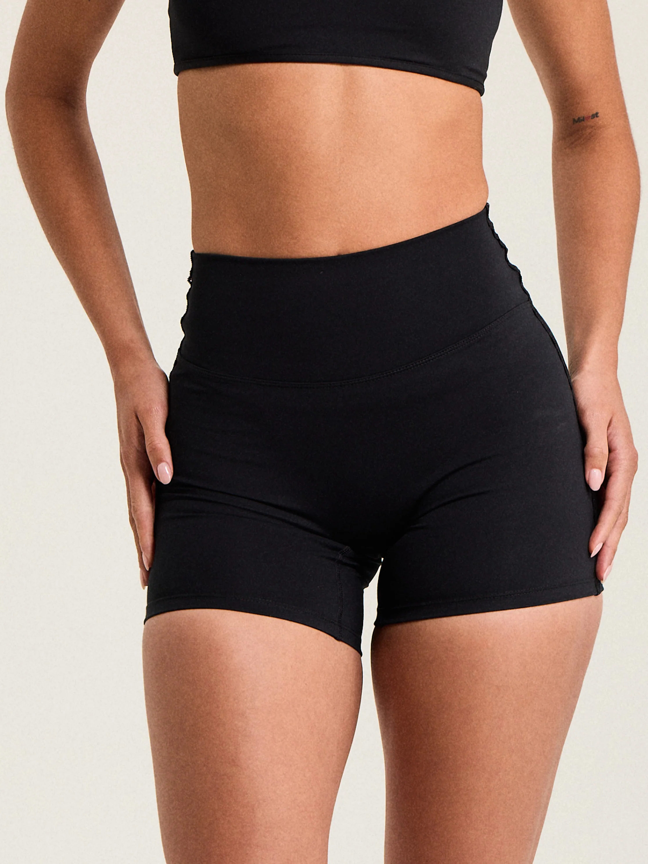 AllWays Lace Shorts 5" - Image 11
