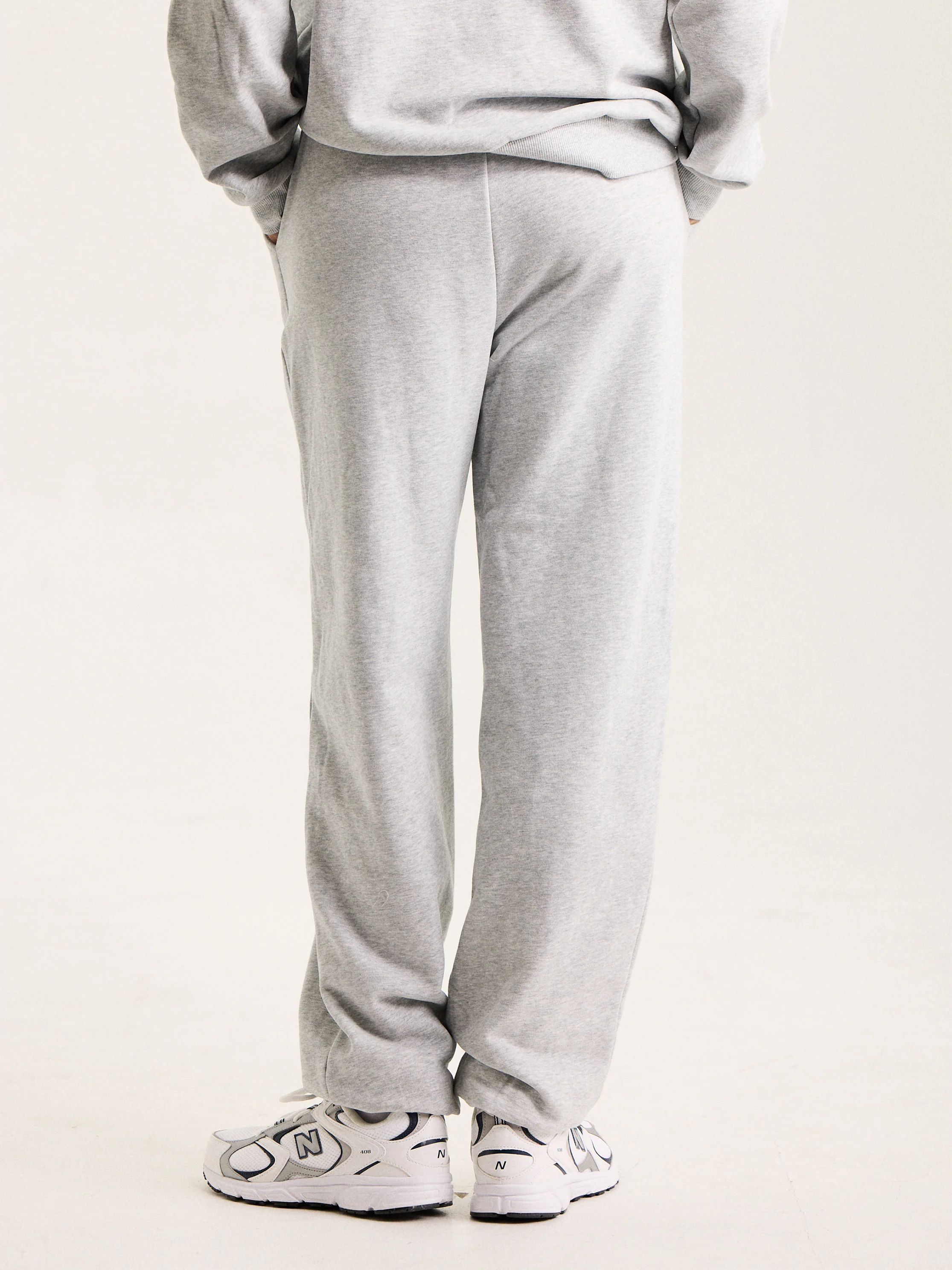 Lightweight Jogger Sweatpant - Image 3