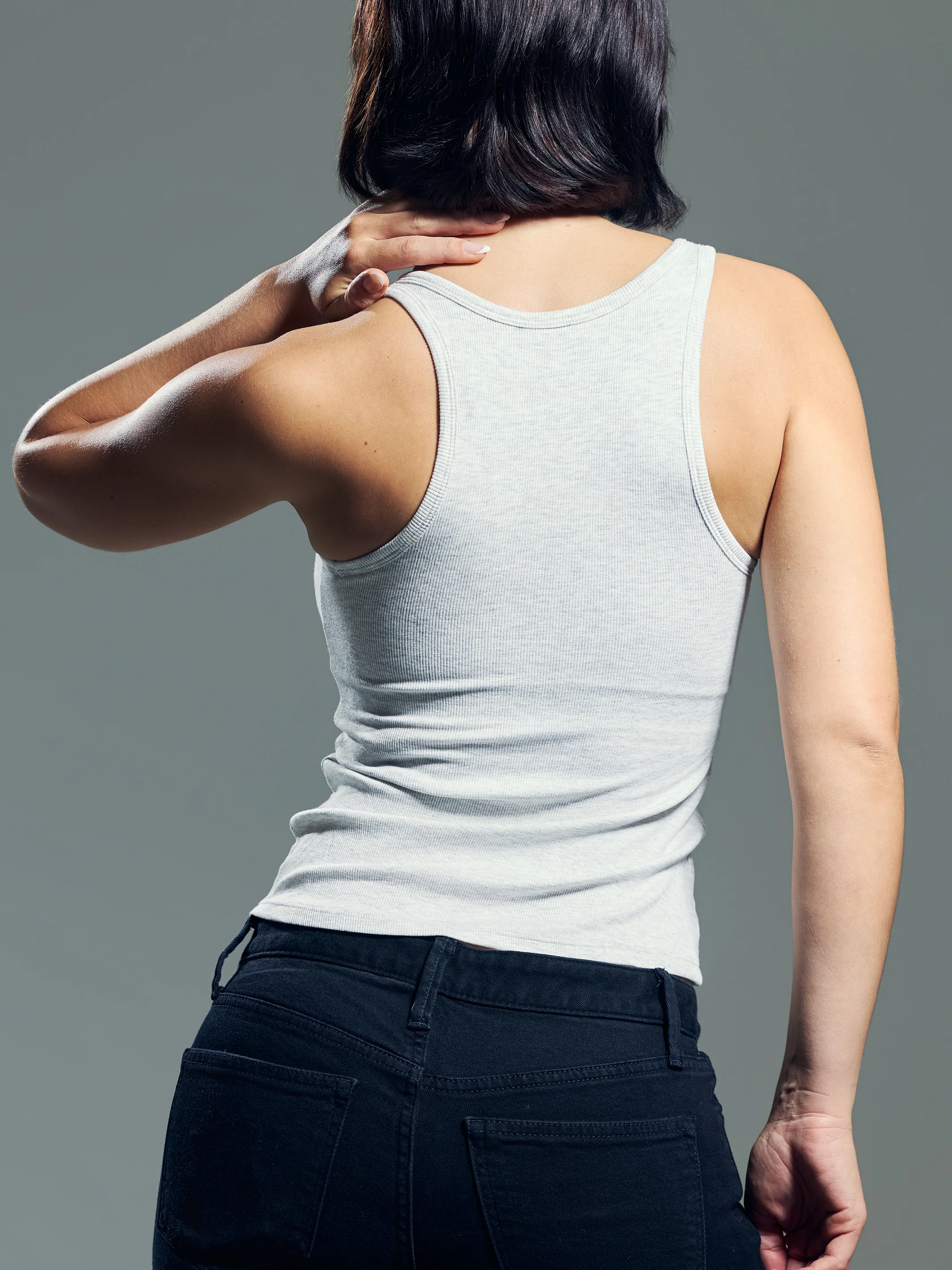 Ribbed U-Shape Tank - Image 9