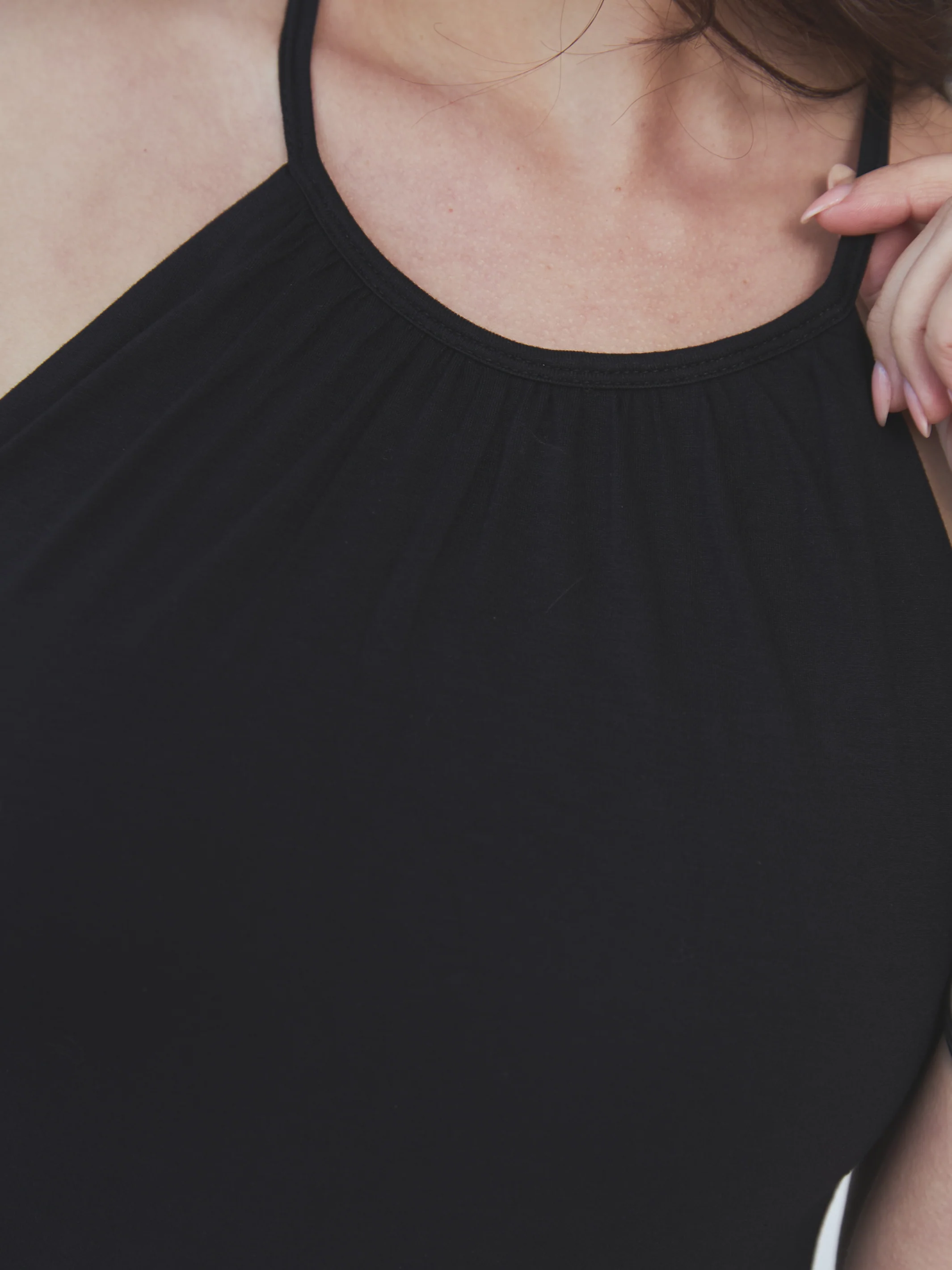 Flowy High Neck - Image 10